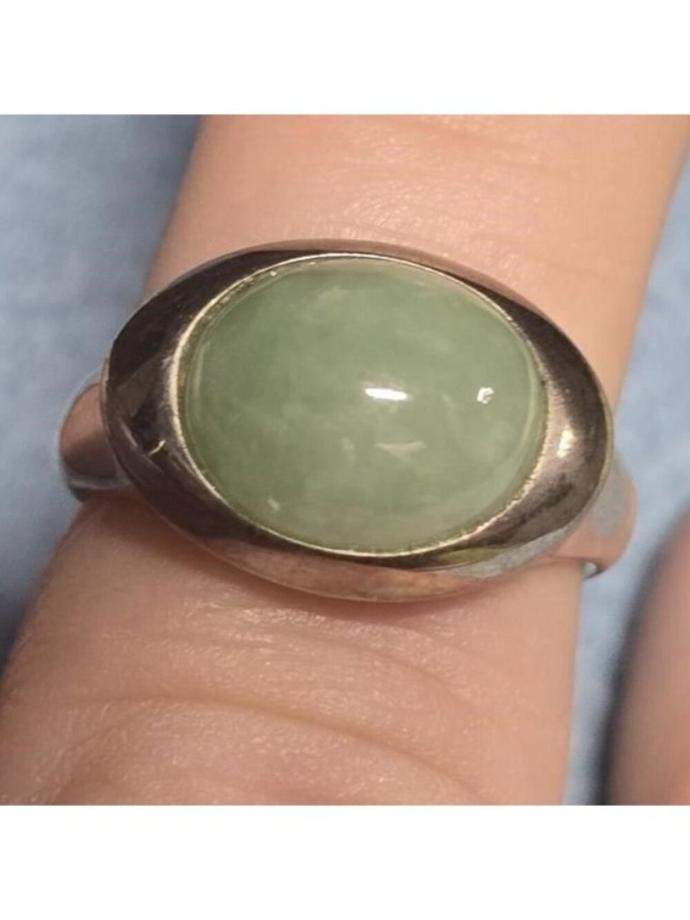 Sterling Silver Bezel Set Green Jade Cabochon Ring Size 6